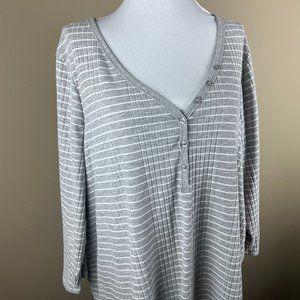 Roaman's 3/4 Sleeve Henley Tee Top Plus Size 1X (22/24) Gray White, Stripe